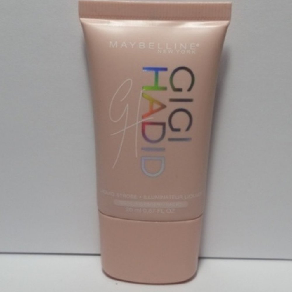 Gigi Hadid Liquid Strobe Illuminator